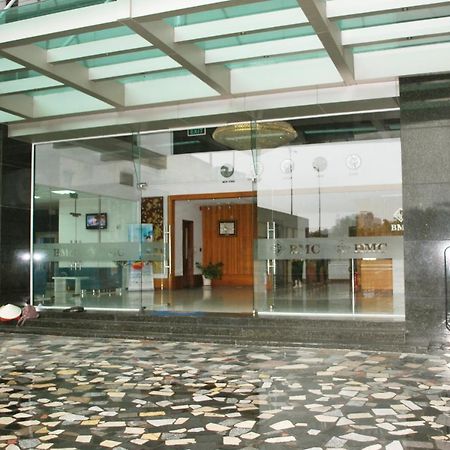 Ductaigallery'S Apt&Spacious-River View Хошимин Екстериор снимка