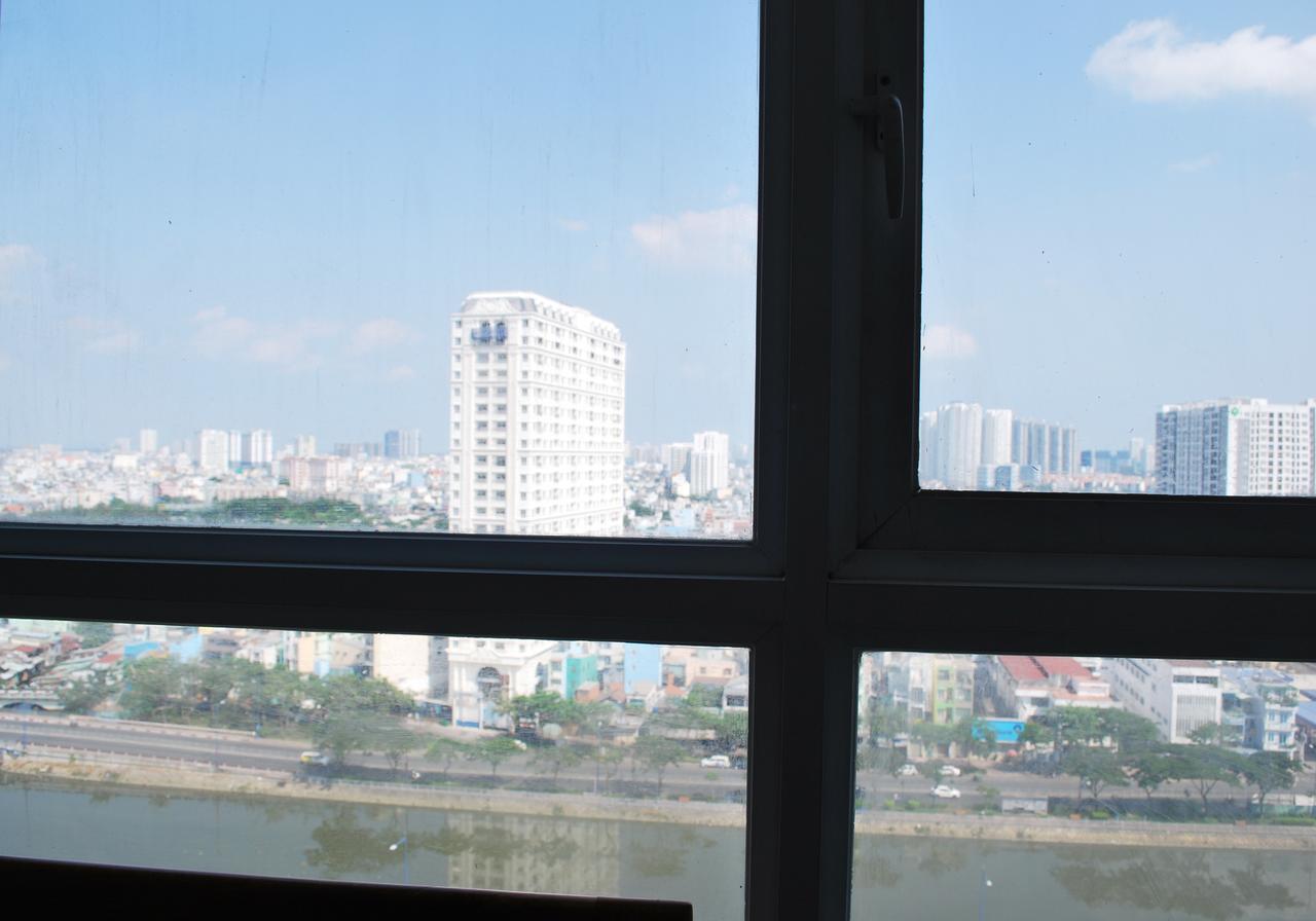 Ductaigallery'S Apt&Spacious-River View Хошимин Екстериор снимка